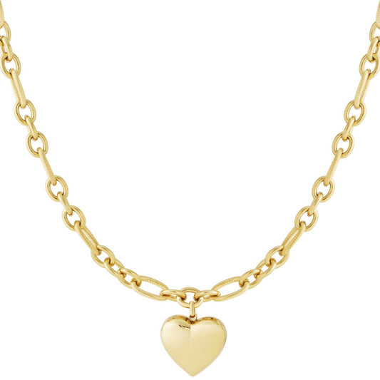 Elegant Gold Heart Pendant Necklace for Everyday Wear